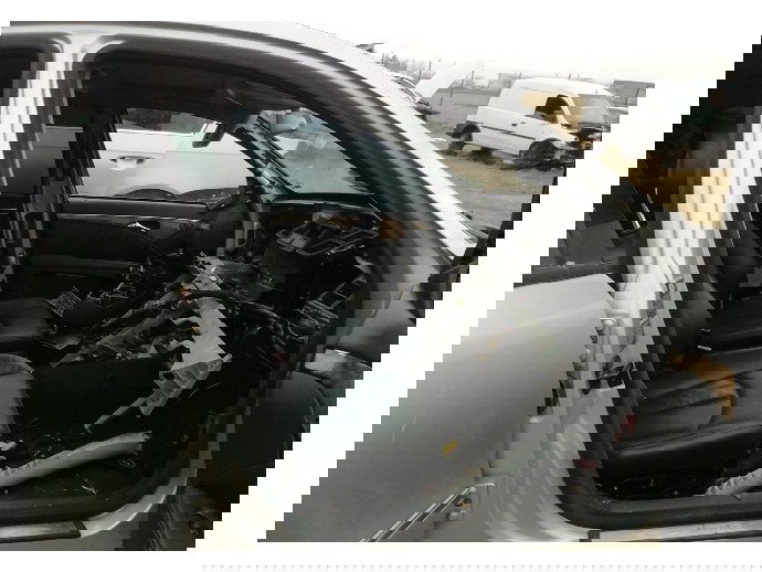 Cheder usa dreapta fata Mercedes E270 2.7 CDI OEM 1995-2003