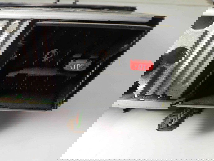 Radio CD Renault Megane 3 1.6 281159243R 2008-2015