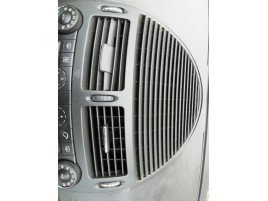 Grila aerisire centrala Mercedes E270 2.7 CDI OEM 1995-2003