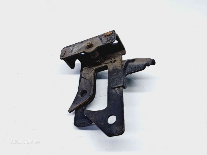 Maner deschidere capota Mercedes Clasa C (W204) [Fabr 2007-2014] A2048800064