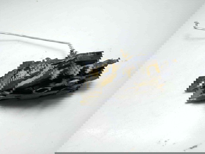 Broasca usa stanga fata Ford Focus 1 1.8 2S4AA21813CB 1998-2005