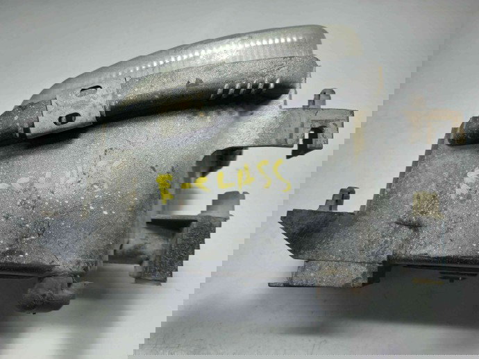 Proiector ceata dreapta Mercedes E270 W211 2.7cdi A2118200556 2002-2009