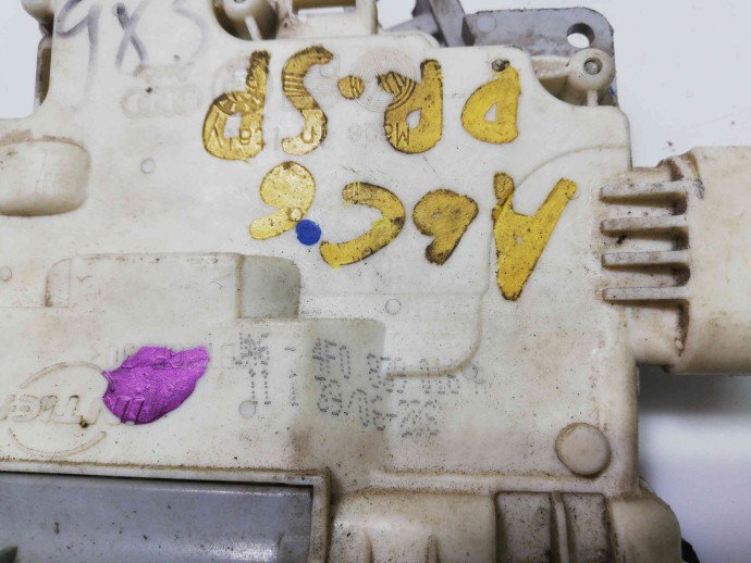 Broasca usa dreapta spate Audi A6 C6 2.0 4F0839016A 2004-2010