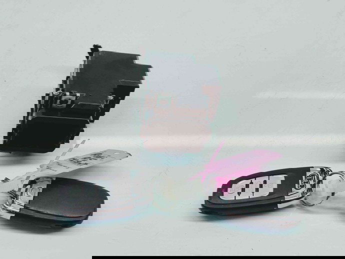  Contact cu cheie AUDI A4 (8K5, B8) [Fabr 2008-2015] 8K0909131D  2.0 TDI CSUB100KW / 134CP