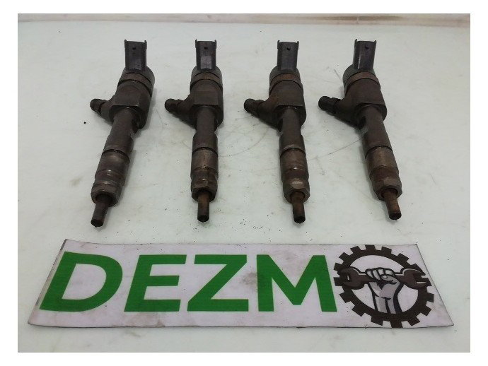 Injector Renault Megane 2 1.9 diesel 82606383 2003-2008