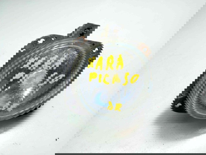 Proiector ceata dreapta Citroen Xsara Picasso 2.0 9638225680 1999-2011