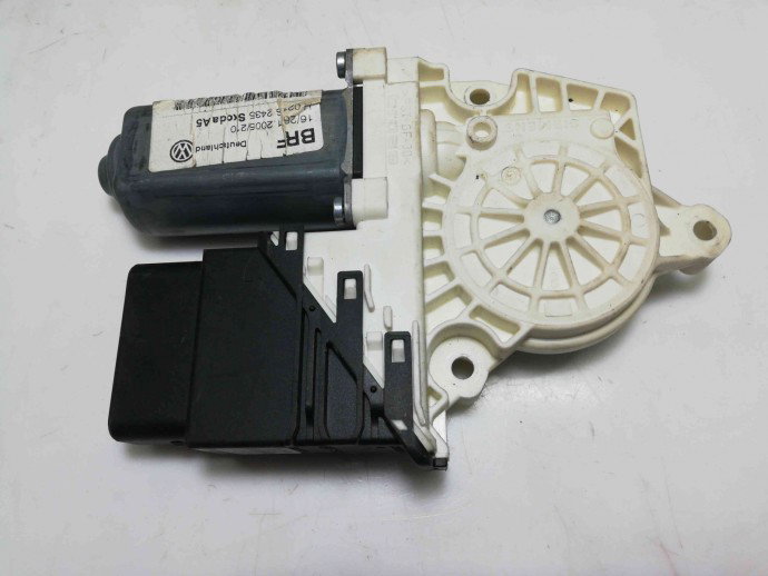 Motoras geam stanga spate Skoda Octavia 2 1.9 BKC 1K0959703E 2004-2013