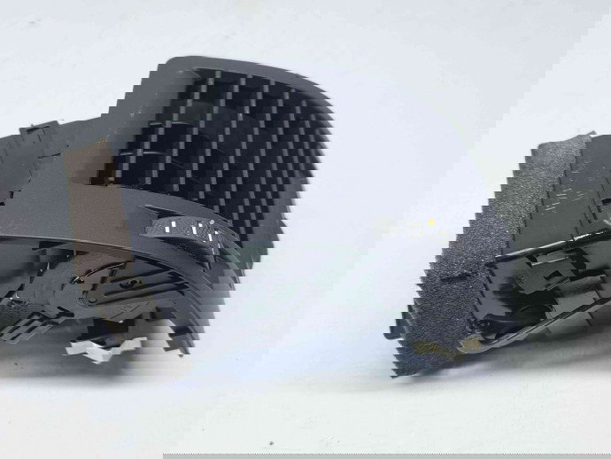  Grila aerisire dreapta Skoda Octavia 2 Combi (1Z5) [Fabr 2004-2013] 1Z0819702