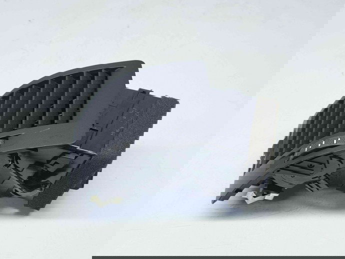  Grila aerisire stanga Skoda Octavia 2 Combi (1Z5) [Fabr 2004-2013] 1Z0819701