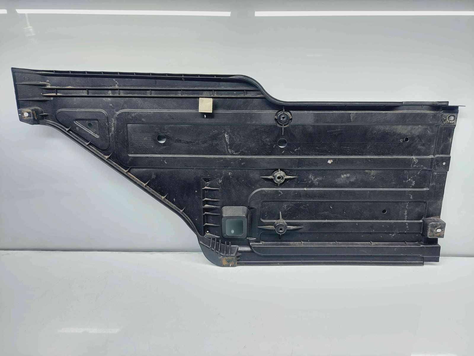 Scut lateral dreapta Hyundai i40 Wagon [Fabr 2012-2019] 84148-3Z500 - imagine 1