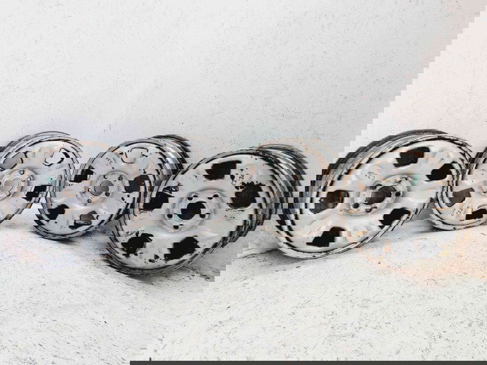 Set jante tabla Dacia Duster [Fabr 2010-2017] 5X114 / R16 / ET 50 / 40300224