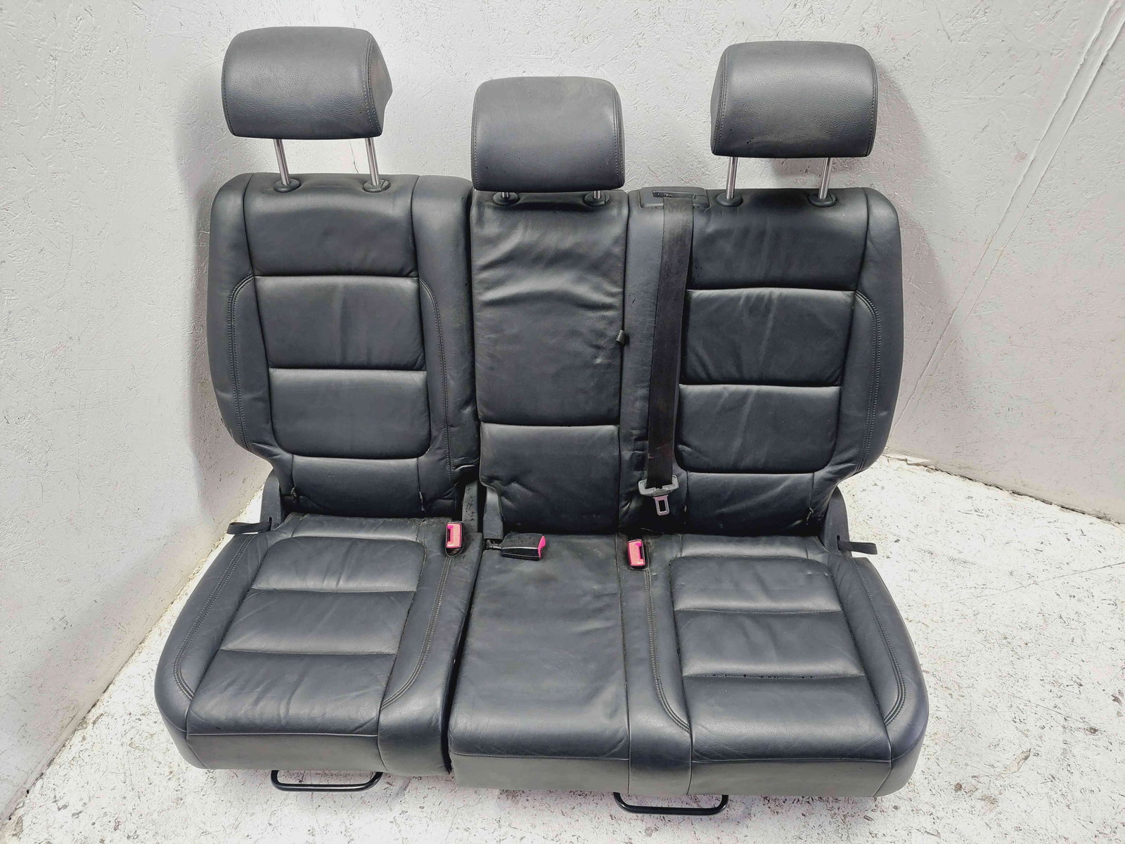 Bancheta spate Volkswagen Tiguan (5N) [Fabr 2007-2016] OEM DIN PIELE - imagine 2