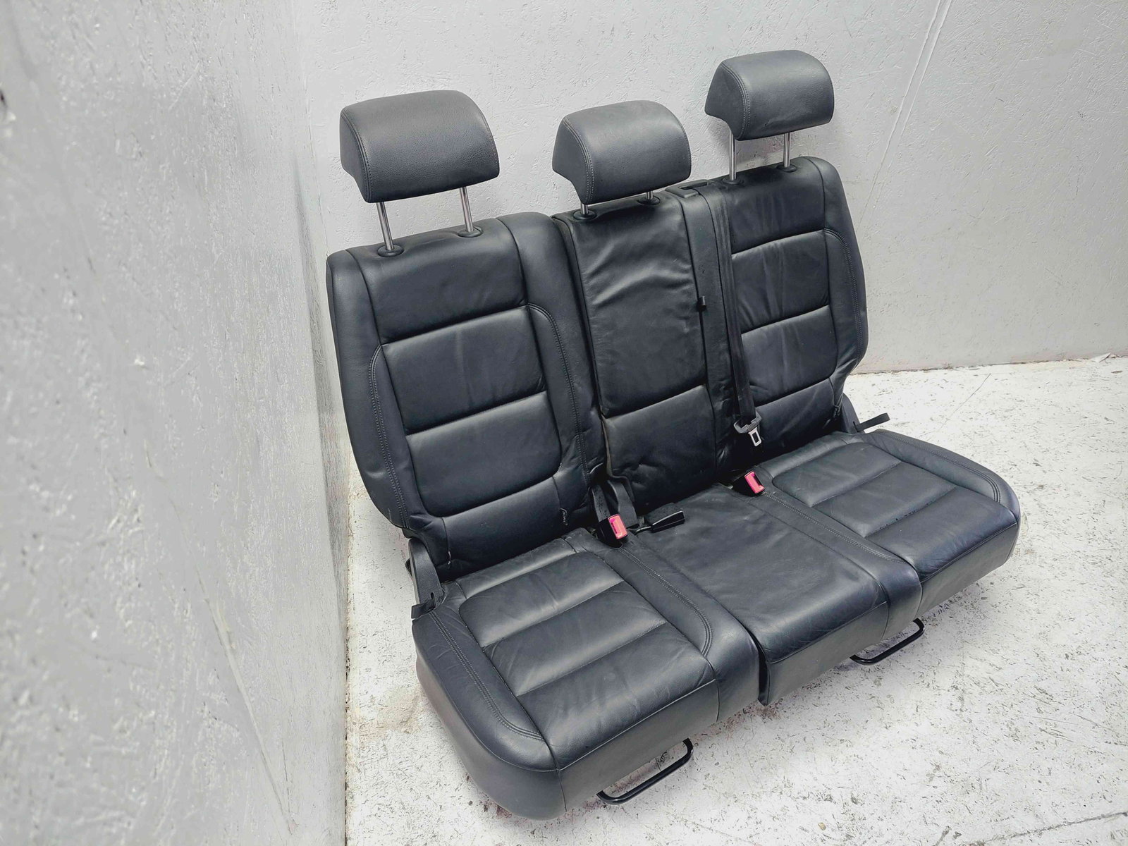 Bancheta spate Volkswagen Tiguan (5N) [Fabr 2007-2016] OEM DIN PIELE - imagine 4