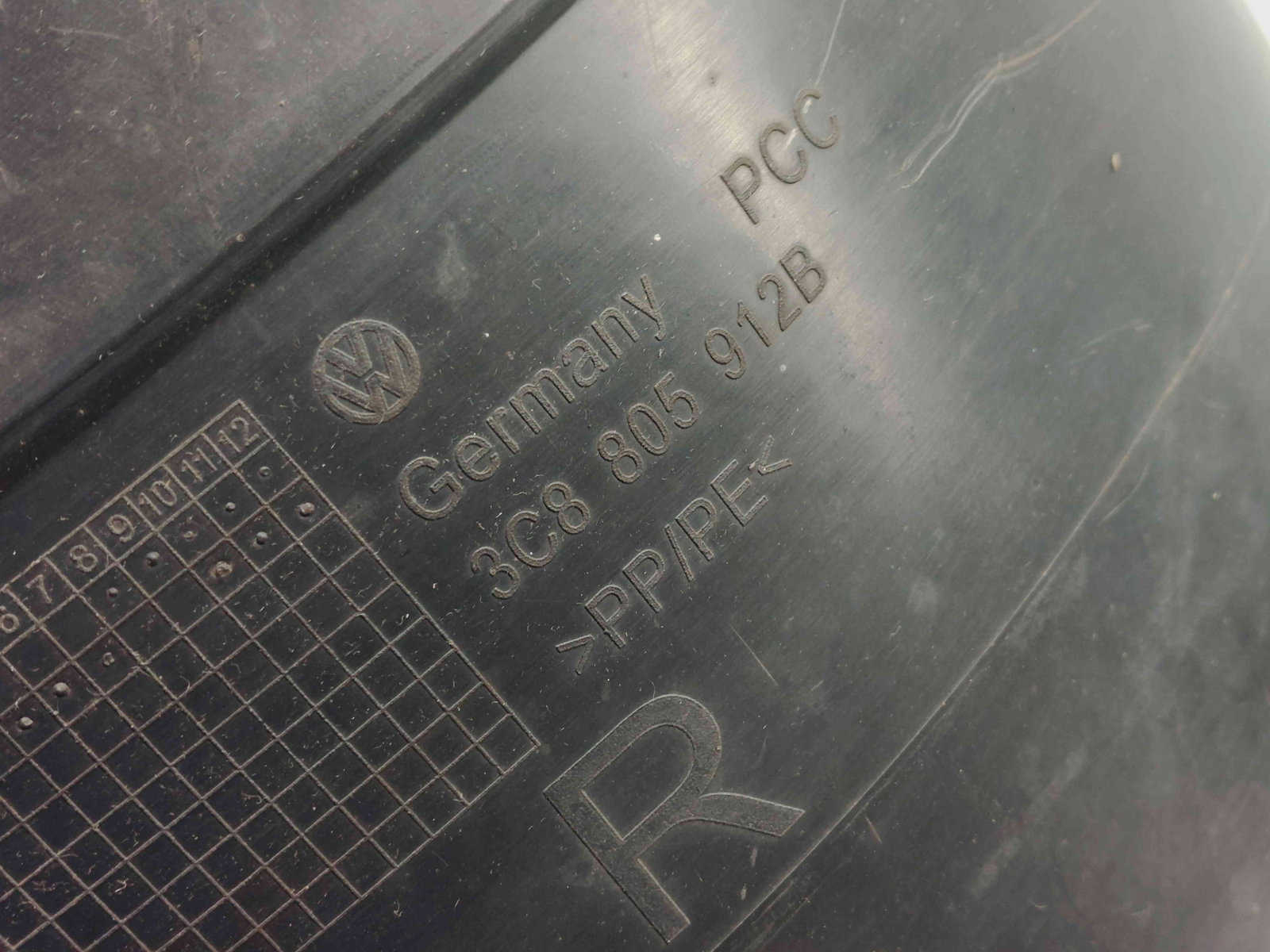 Carenaj roata dreapta fata Volkswagen Passat CC (358) [Fabr 2012-2016] 3C8805912B - imagine 5