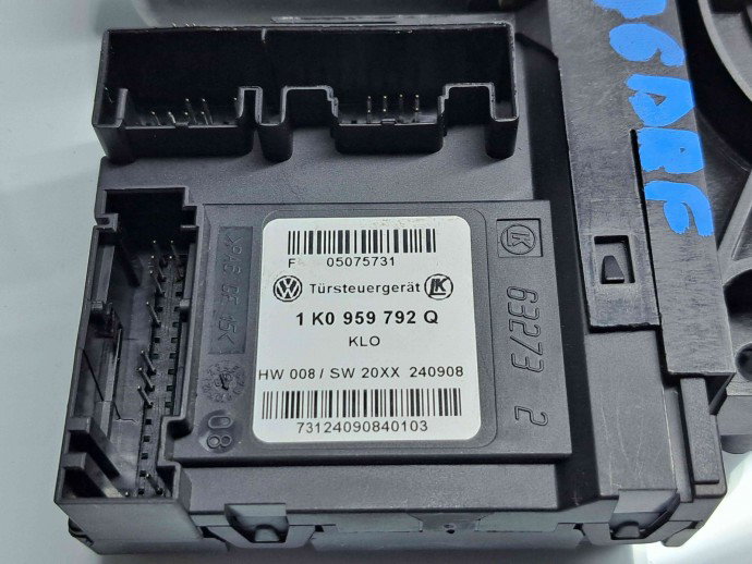 Motoras geam dreapta fata Skoda Octavia 2 Combi (1Z5) [Fabr 2004-2013] 1T0959701M / 1K0959792Q