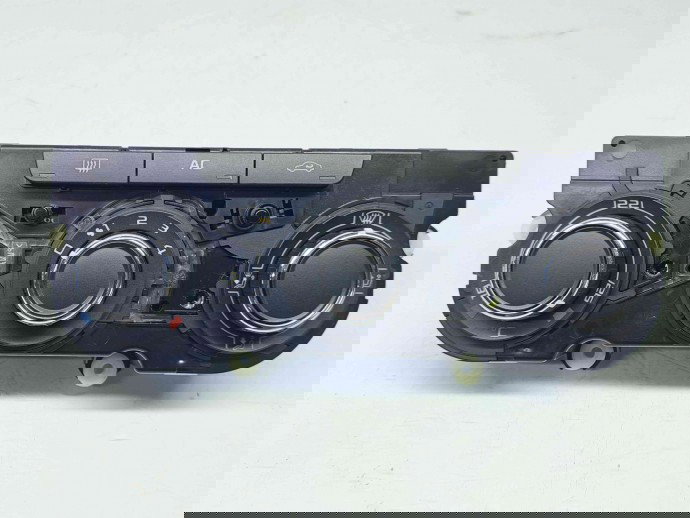  Panou comanda clima Skoda Octavia 2 Combi (1Z5) [Fabr 2004-2013] 3T0820047H