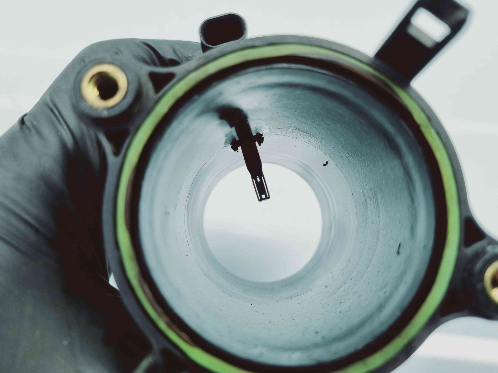 Debitmetru aer Bmw 5 (F10) [Fabr 2011-2016] 8506359 2.0 N47D 135KW / 184CP - imagine 2