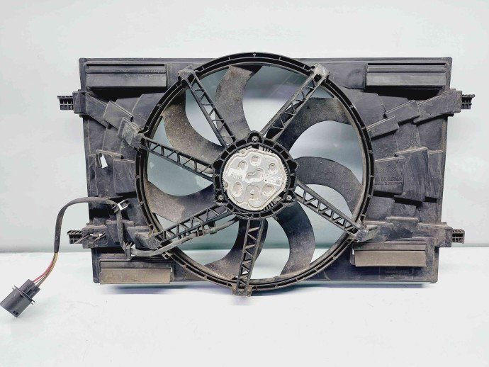 Electroventilator Volkswagen Golf 7 (5G) [Fabr 2014-prezent] 5Q0121203AA 2.0 TDI CKFC 110KW / 150CP
