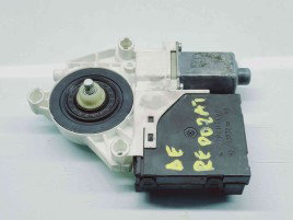 Motoras geam dreapta fata Audi A3 Sportback (8PA) [Fabr 2004-2013] 8P0959802K