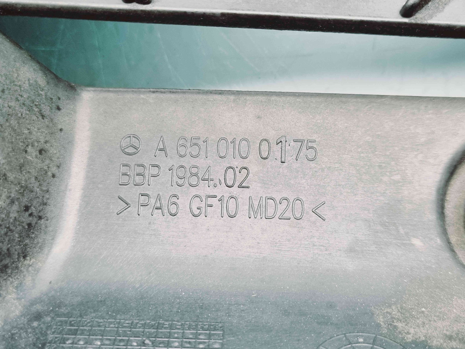 Capac motor Mercedes Clasa E (W212) AMG [Fabr 2009-2016] A6510100175 2.2 CDI 651924 125KW / 170CP 2.2 CDI 651924 125KW / 170CP - imagine 2