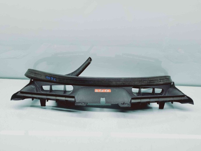 Capac trager Mercedes Clasa GLK (X204) [Fabr 2008-prezent] A0005840526
