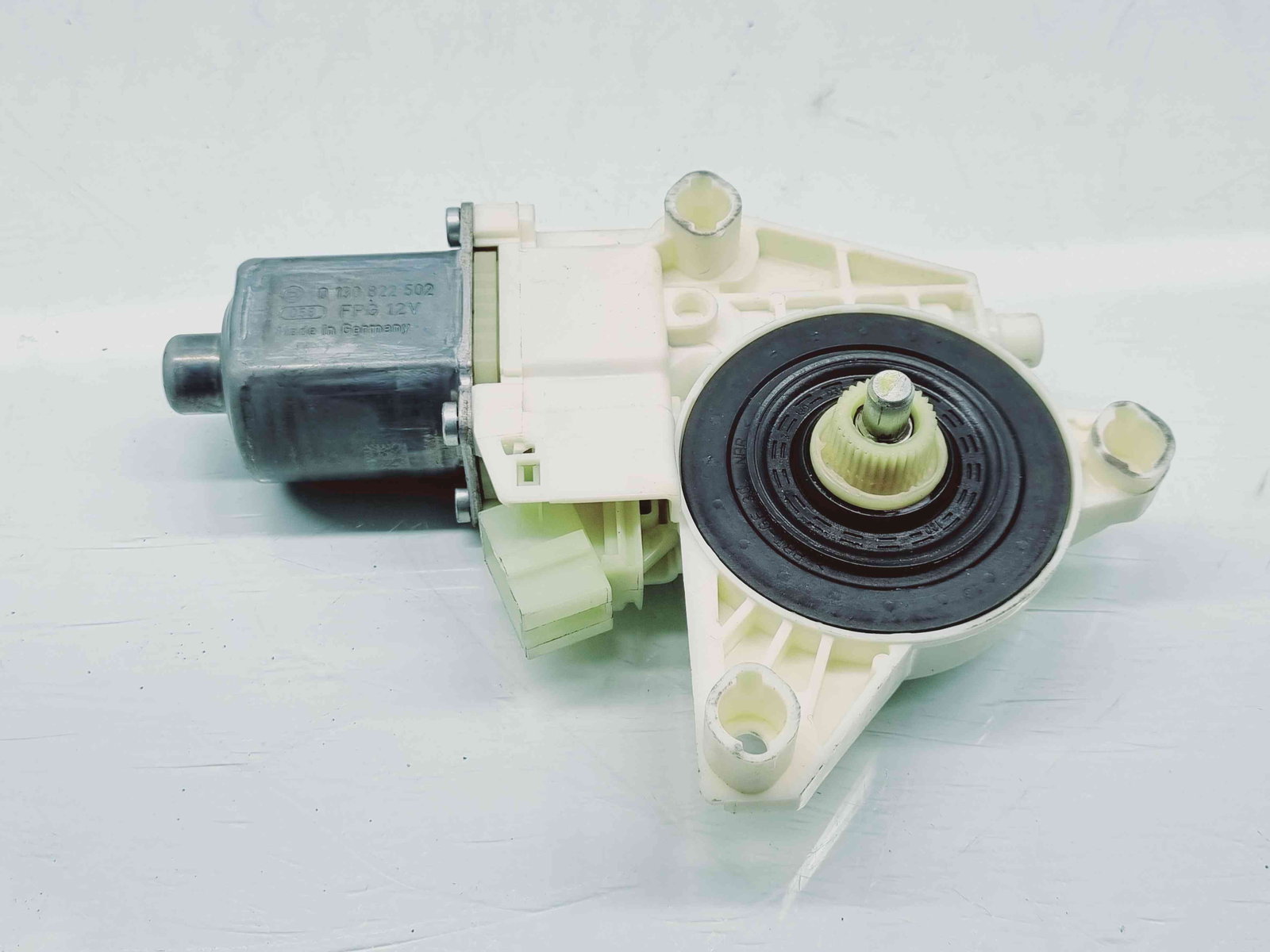 Motoras geam dreapta fata Mercedes Clasa GLK (X204) [Fabr 2008-prezent] A2048200242 - imagine 1