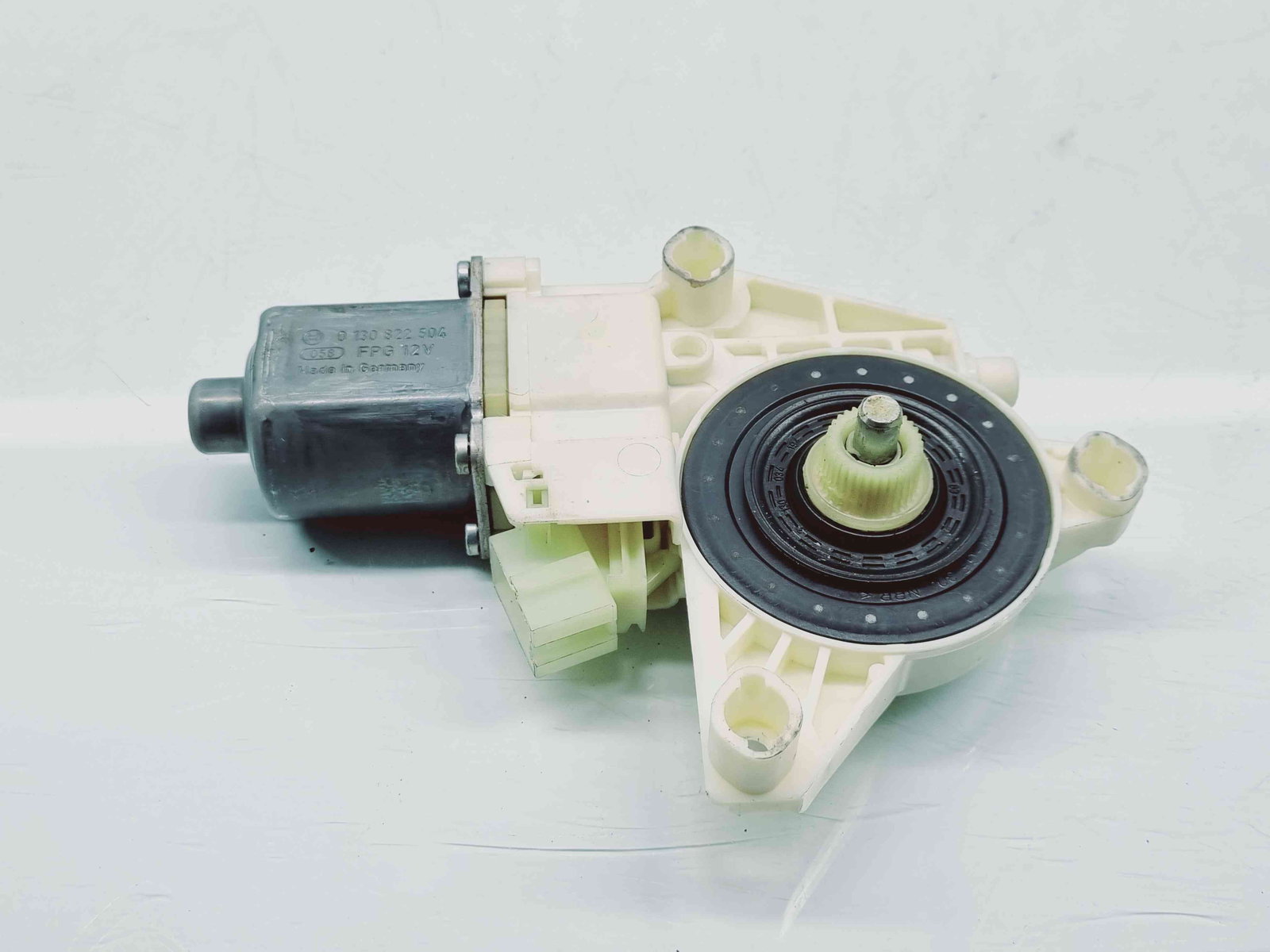 Motoras geam dreapta spate Mercedes Clasa GLK (X204) [Fabr 2008-prezent] A2048200642 - imagine 1