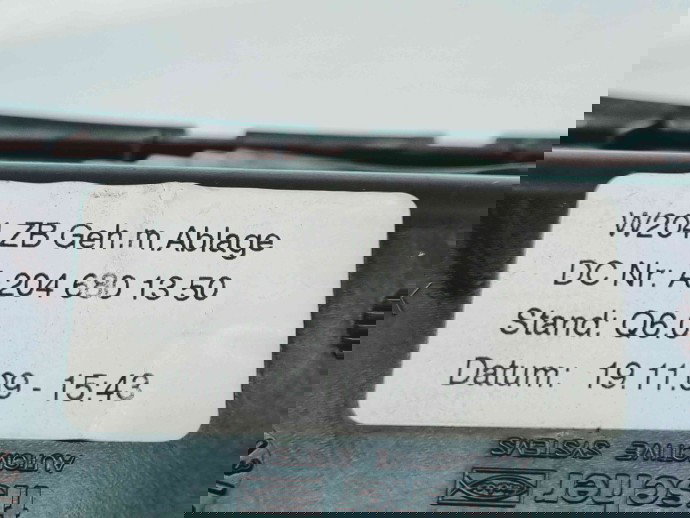 Scrumiera Mercedes Clasa GLK (X204) [Fabr 2008-prezent] A2046801350 3.0 CDI 642961 165KW / 225CP