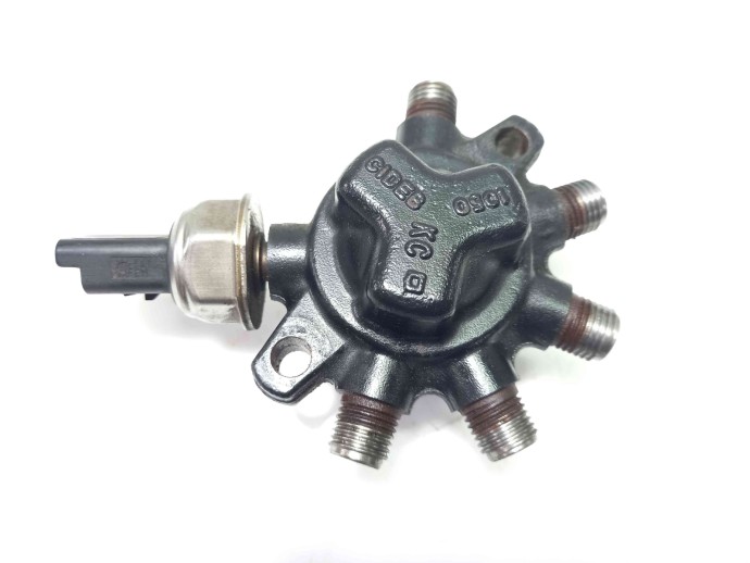 Rampa injectoare Dacia Logan 1.5 DCI 8200584034 2004-2012