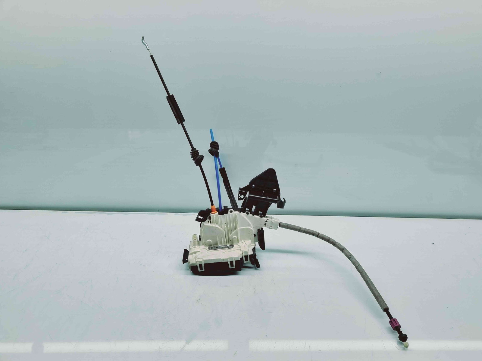 Broasca usa dreapta spate Mercedes Clasa GLK (X204) [Fabr 2008-prezent] A2047301435 - imagine 1