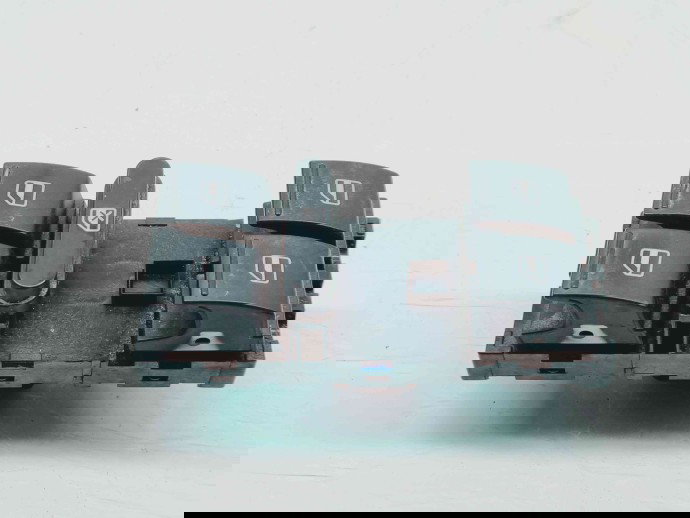   Butoane comanda geamuri sofer Volkswagen Passat B6 Variant (3C5) [Fabr 2005-2010] 1K4959857B