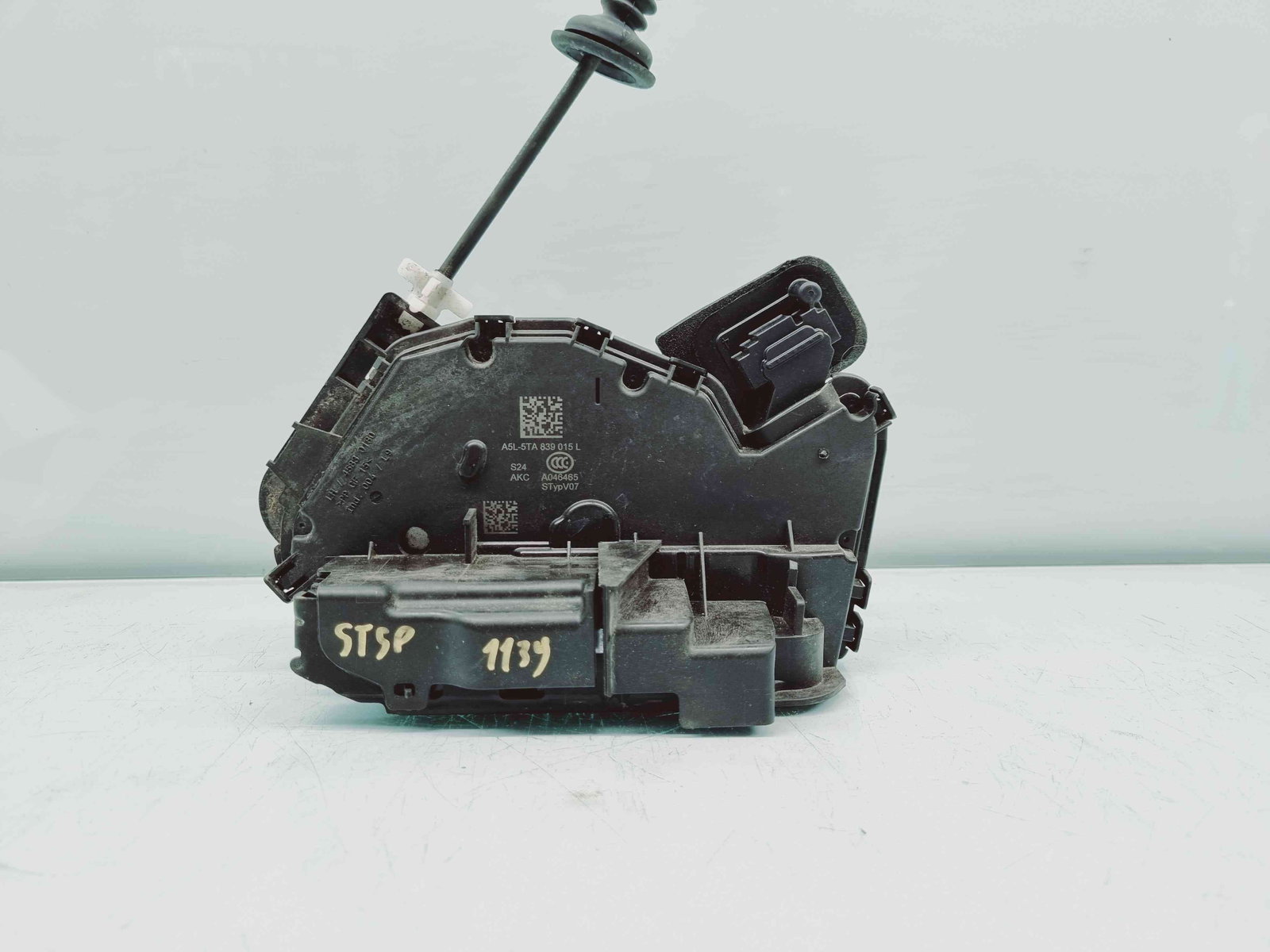 Broasca usa stanga spate Skoda Fabia 3 Combi (NJ5) [Fabr 2014-2022] 5TA839015L - imagine 1