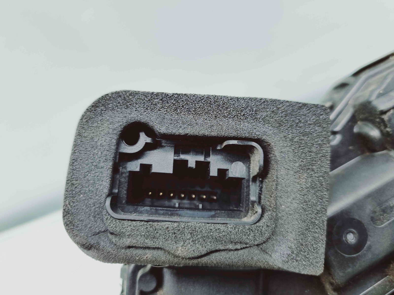 Broasca usa stanga spate Skoda Fabia 3 Combi (NJ5) [Fabr 2014-2022] 5TA839015L - imagine 4