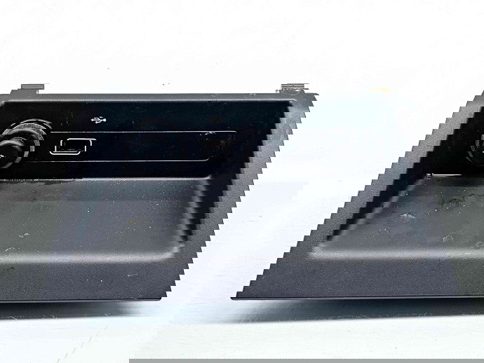   Conector auxiliar USB Skoda Fabia 3 Combi (NJ5) [Fabr 2014-2022] 5Q0035726M