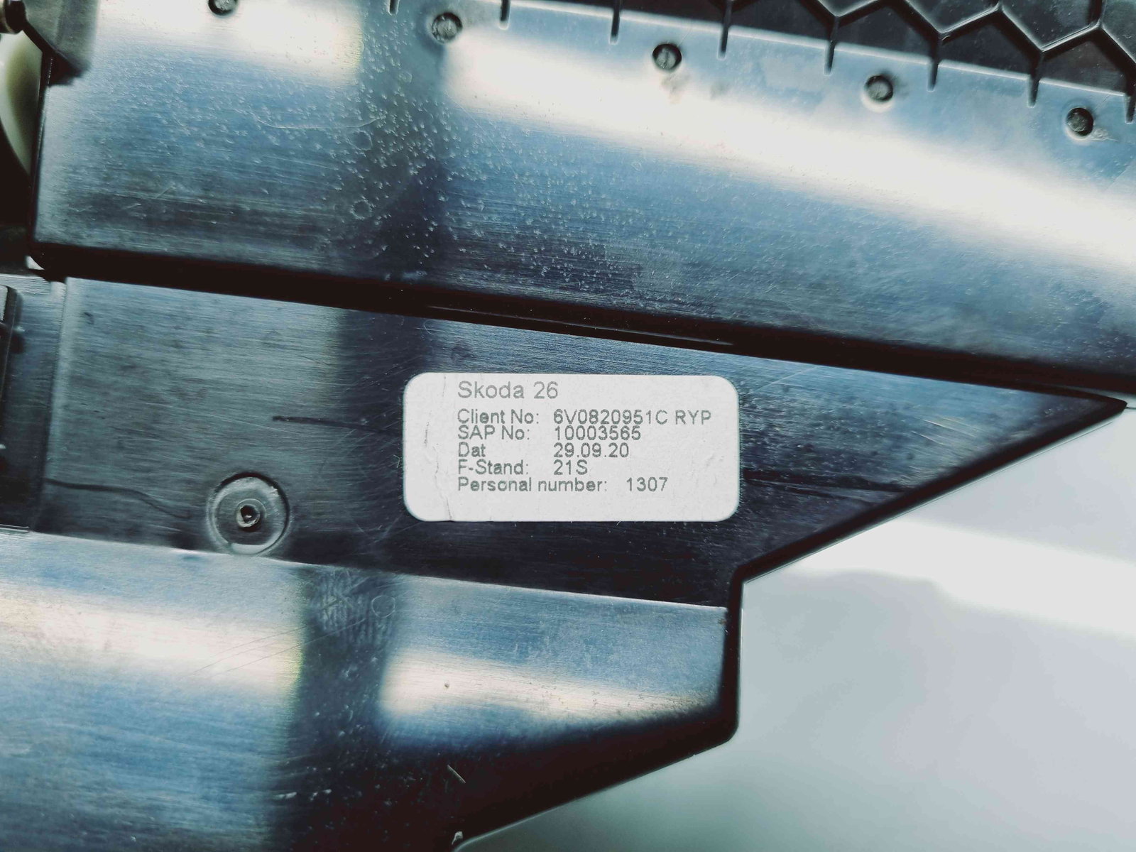 Grila aerisire centrala Skoda Fabia 3 Combi (NJ5) [Fabr 2014-2022] 6V0820951C - imagine 4