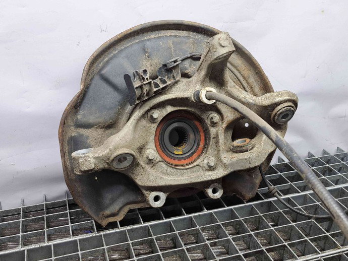 Fuzeta spate stanga Mercedes Clasa C (W204) [Fabr 2007-2014] OEM 2.2 CDI 651911  