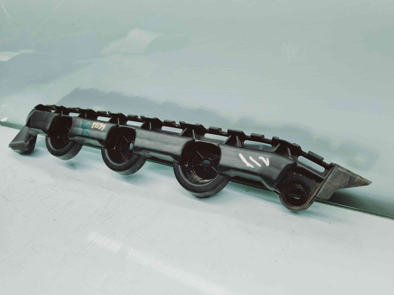 Suport bara dreapta spate Skoda Fabia 3 Combi (NJ5) [Fabr 2014-2022] 6V9807394A - imagine 3