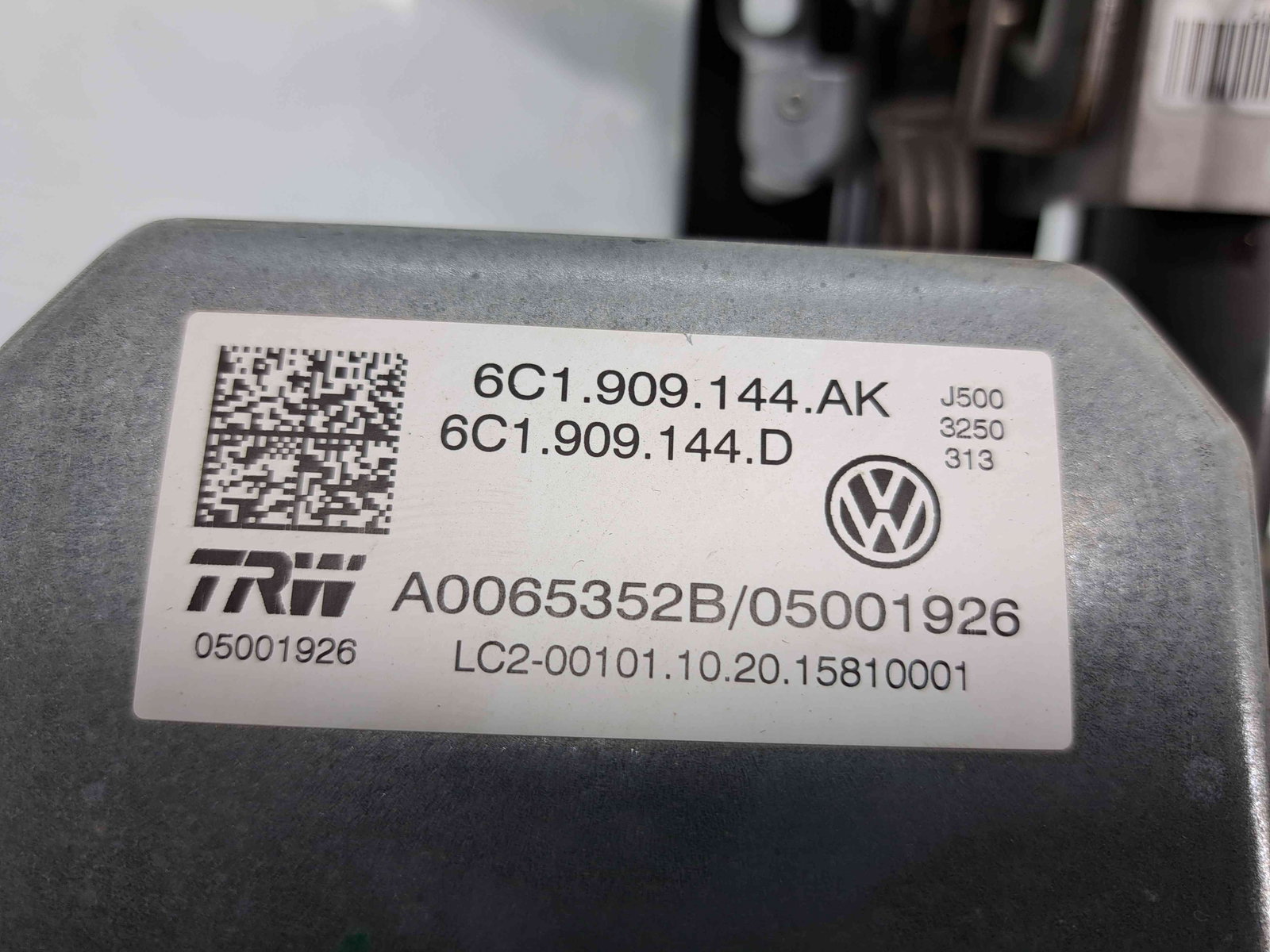 Ax coloana volan Skoda Fabia 3 Combi (NJ5) [Fabr 2014-2022] 6C1909144AK / 6C1909144D 1.0 Benz DKLD 70KW / 95CP 1.0 Benz DKLD 70KW / 95CP - imagine 2