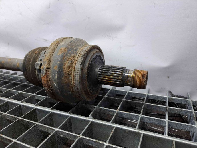 Planetara stanga spate Mercedes Clasa C (W204) [Fabr 2007-2014] OEM 2.2 CDI 651911   