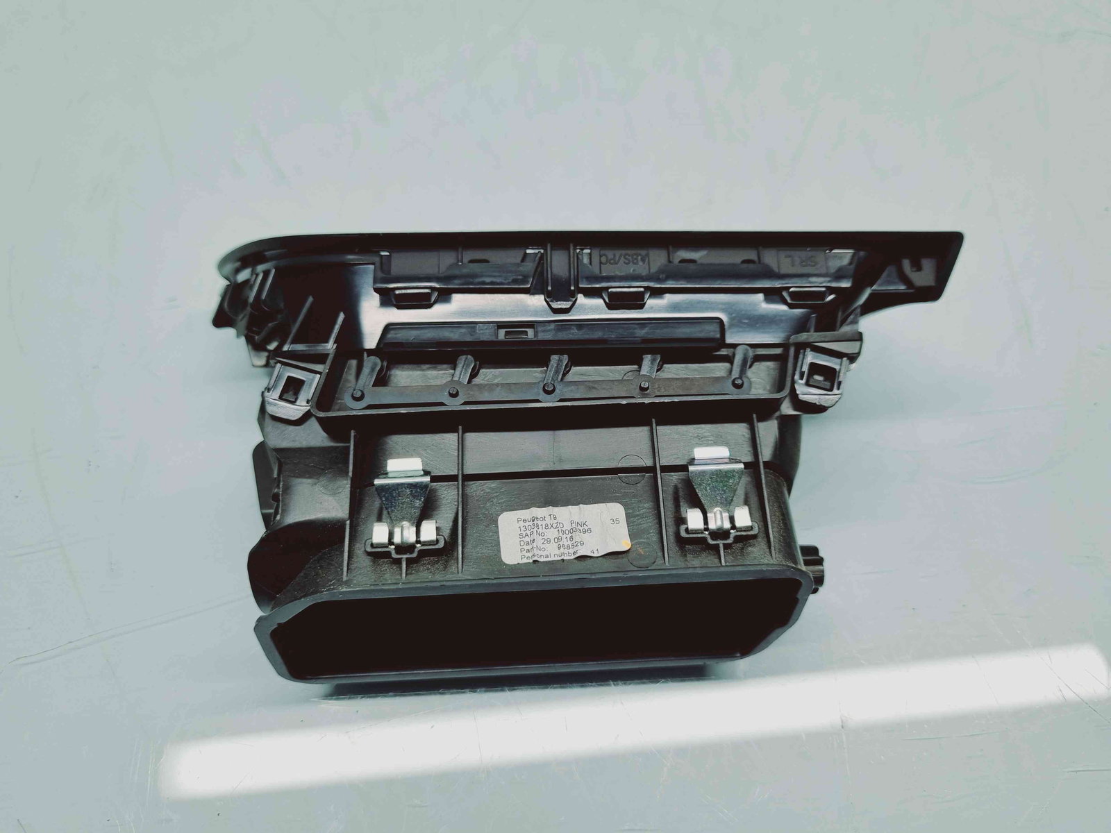 Grila aerisire stanga Peugeot 308 (II) SW [Fabr 2013-prezent] 96778765 - imagine 2