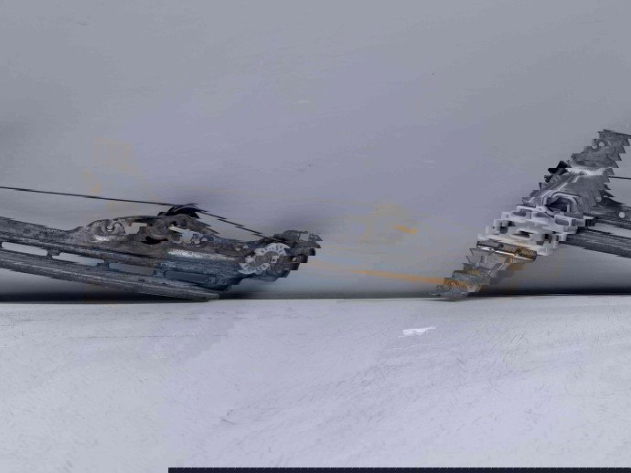 Macara electrica geam dreapta spate Peugeot 308 (II) SW [Fabr 2013-prezent] OEM