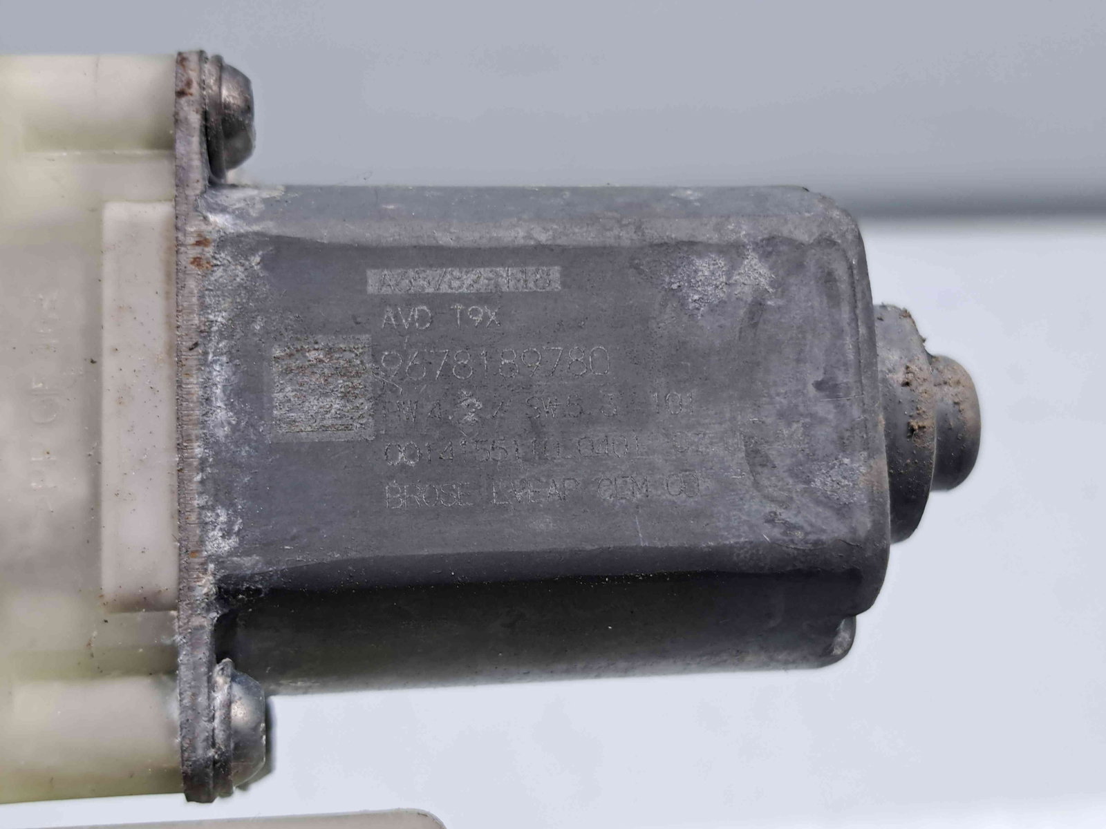 Motoras geam dreapta fata Peugeot 308 (II) SW [Fabr 2013-prezent] 9678189780 - imagine 5