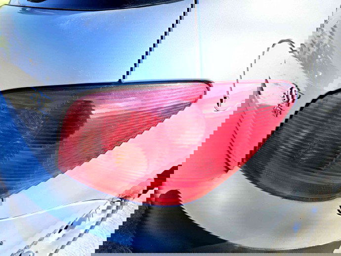   Stop aripa dreapta Peugeot 307 [Fabr 2000-2008] OEM