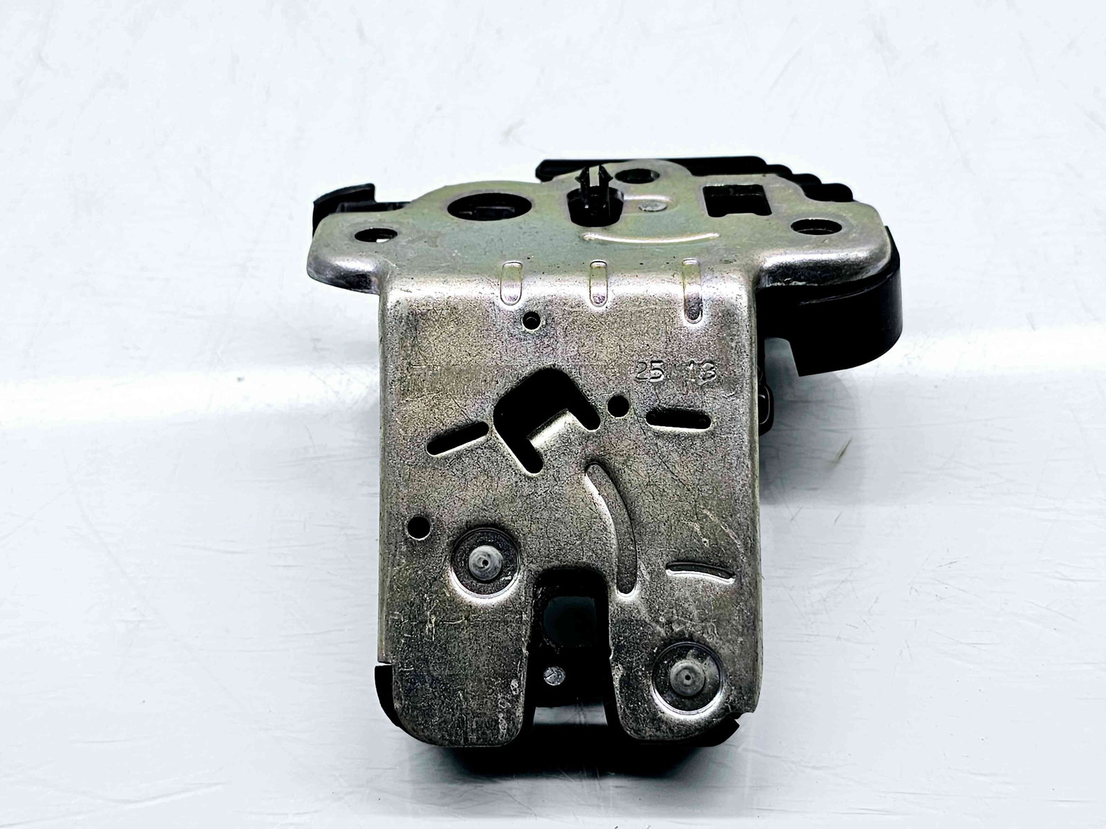 Broasca capota spate Audi A6 (4G2, C7) [Fabr 2012-2017] 4H0827505A - imagine 1