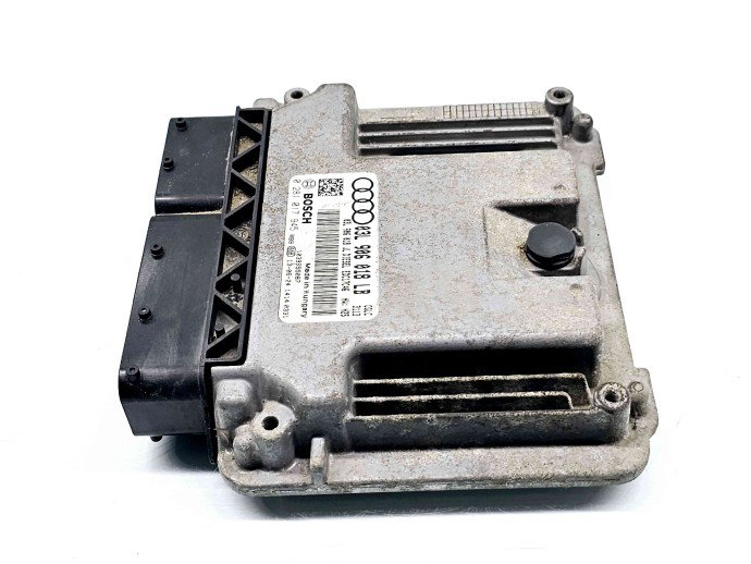 Calculator motor ECU Audi A6 (4G2, C7) [Fabr 2012-2017] 03L906018LB | 0281017945 2.0 TDI CGLC 130KW / 177CP 2.0 TDI CGLC 130KW / 177CP