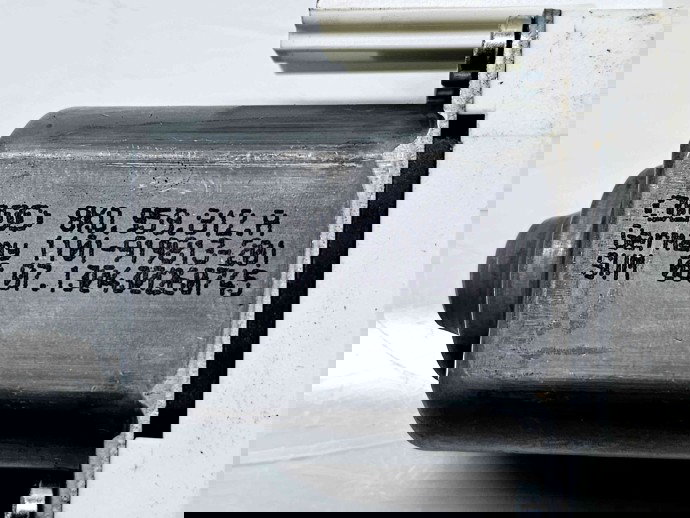 Motoras geam dreapta spate Audi A6 (4G2, C7) [Fabr 2012-2017] 8K0959812A