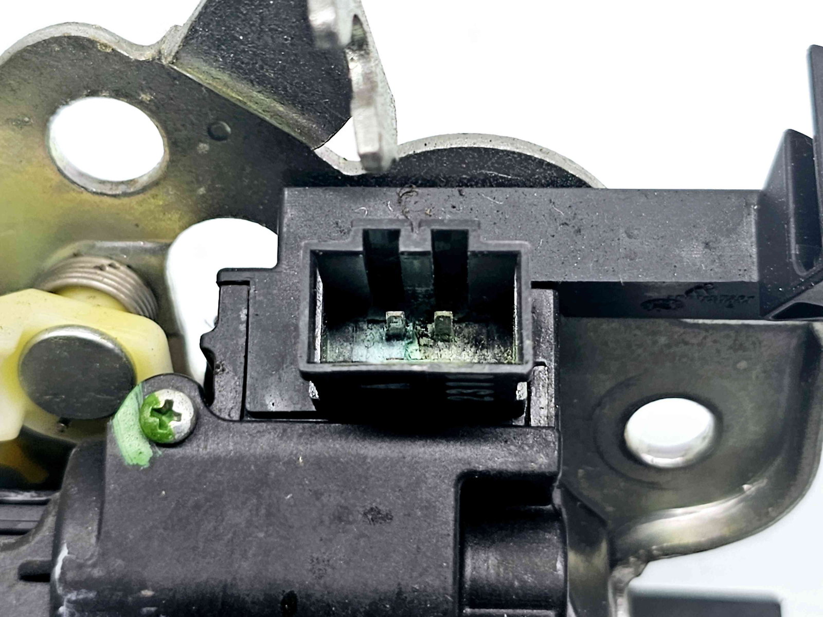 Broasca capota spate Audi A3 Sportback (8PA) [Fabr 2004-2013] Facelift 8K9827505A - imagine 3