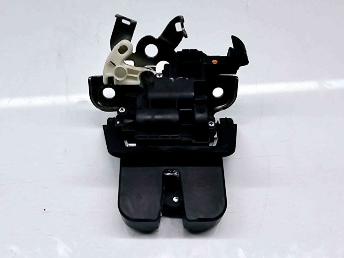 Broasca haion Audi Q5 (8RB) [Fabr 2008-2016] S-line 8R0827505