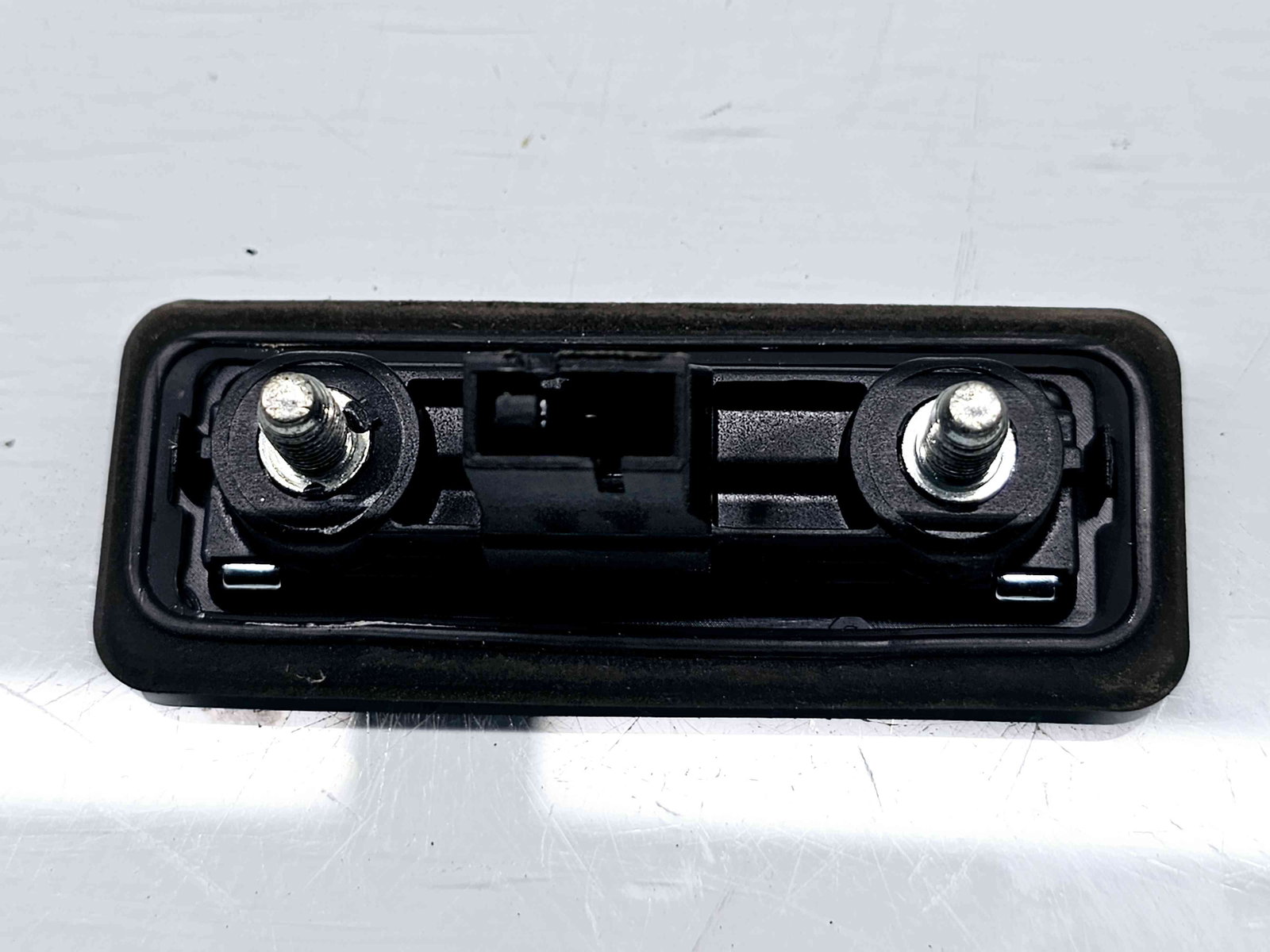 Buton deschidere portbagaj Skoda Superb II Combi (3T5) [Fabr 2009-2015] OEM - imagine 2