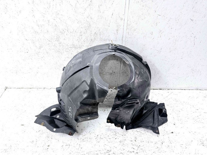 Carenaj roata dreapta fata Mercedes Clasa E (W212) AMG [Fabr 2009-2016] A2126900230